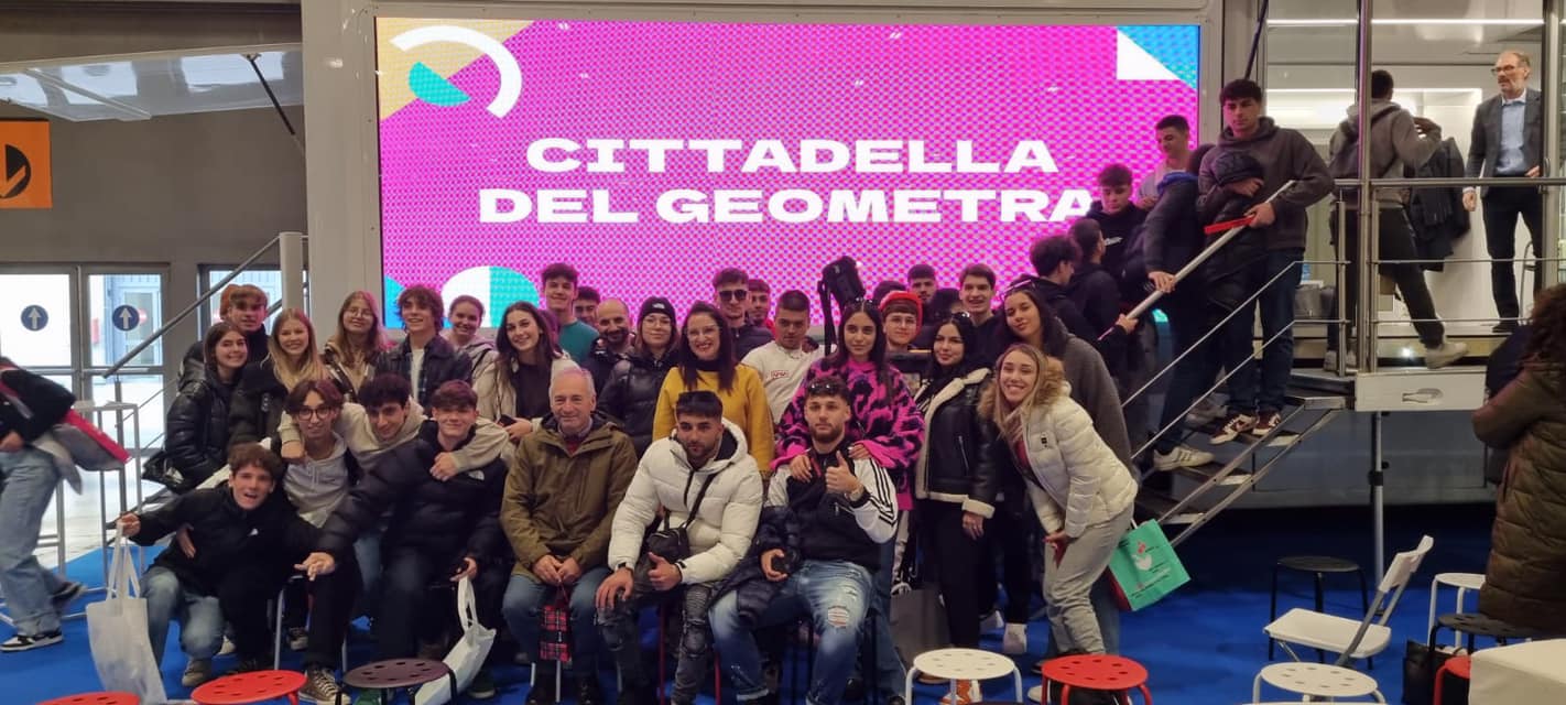 405770098 2322850967899172 1356465309963810592 n