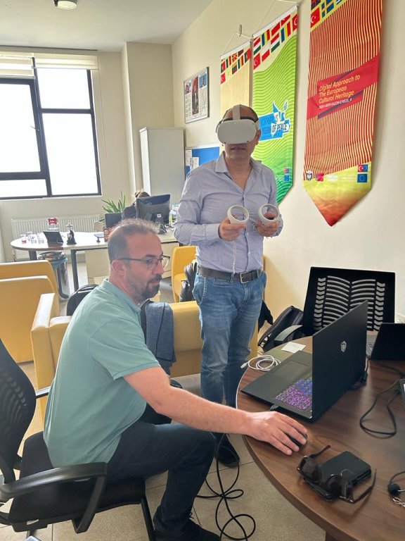 Course on Virtual Reality into Teaching in Ankara