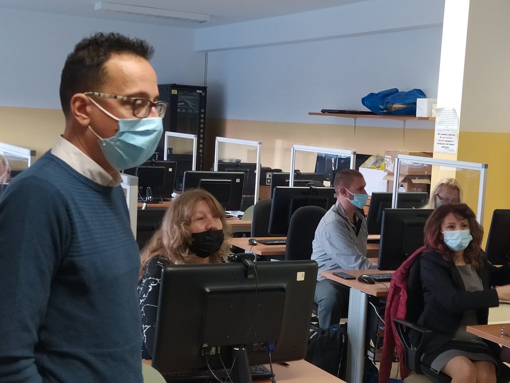 Short Staff Training in Soverato